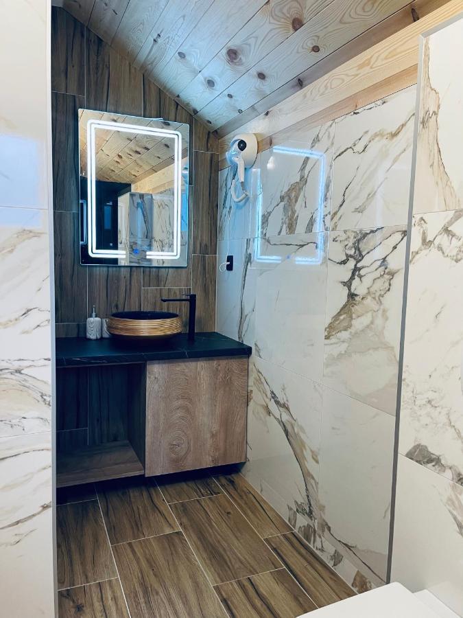 Chalet Montenegrina With Jacuzzi Колашин Экстерьер фото